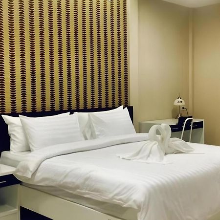 Med Room Korat Nakhonratchasima Екстериор снимка