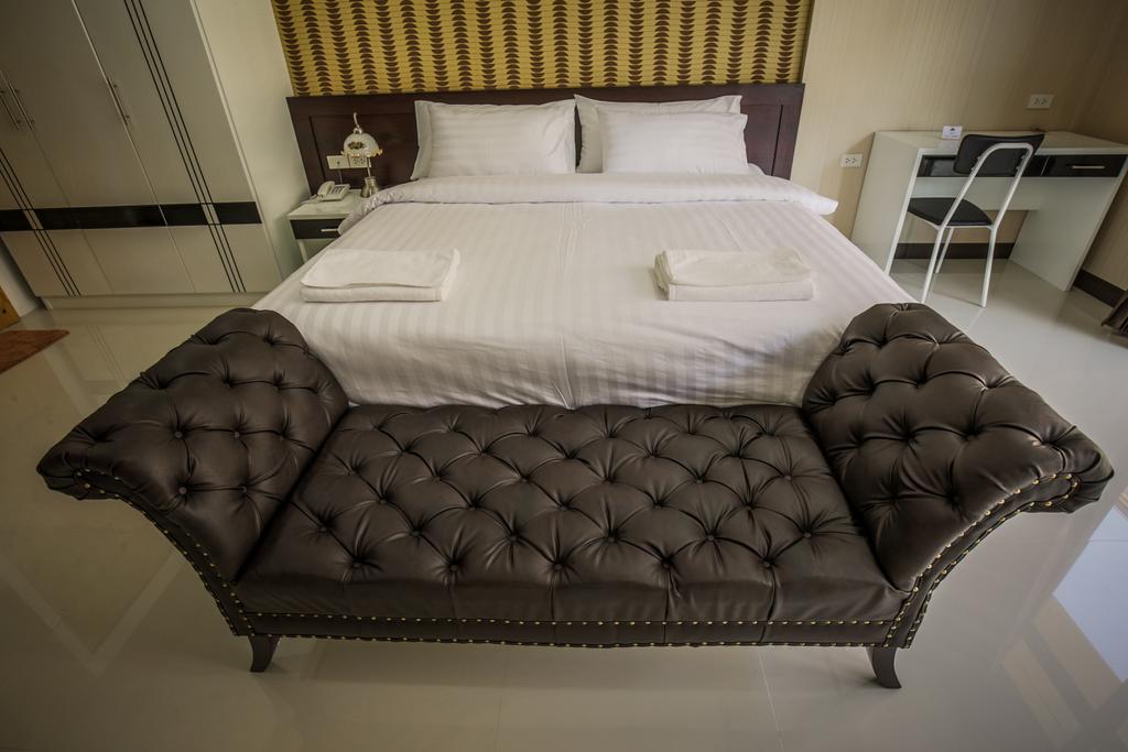 Med Room Korat Nakhonratchasima Екстериор снимка