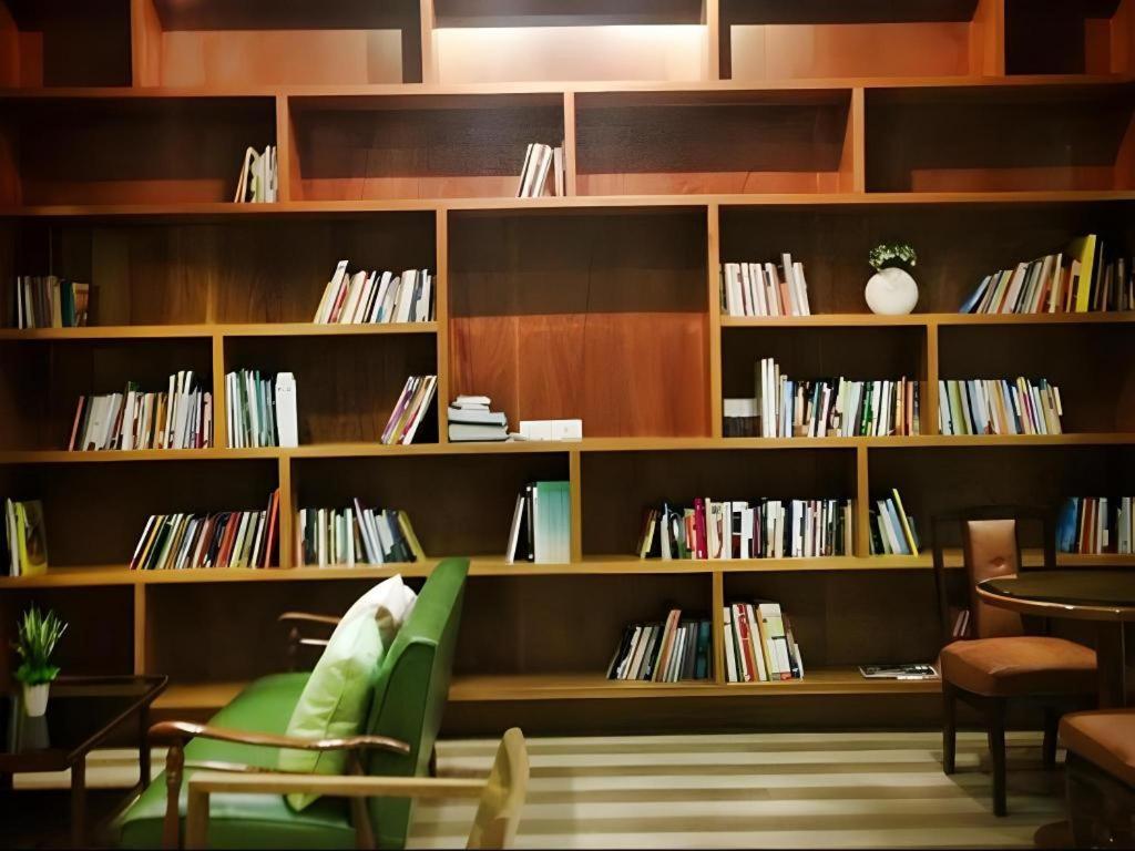 Med Room Korat Nakhonratchasima Екстериор снимка