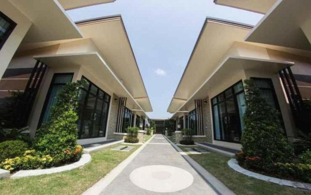 Med Room Korat Nakhonratchasima Екстериор снимка