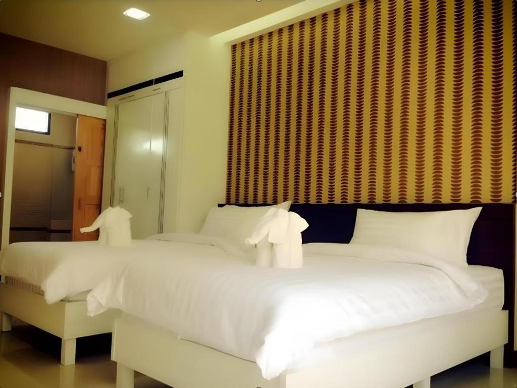 Med Room Korat Nakhonratchasima Екстериор снимка