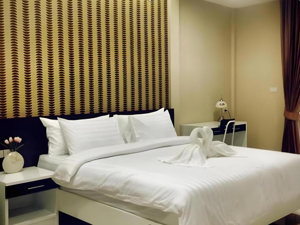 Med Room Korat Nakhonratchasima Екстериор снимка