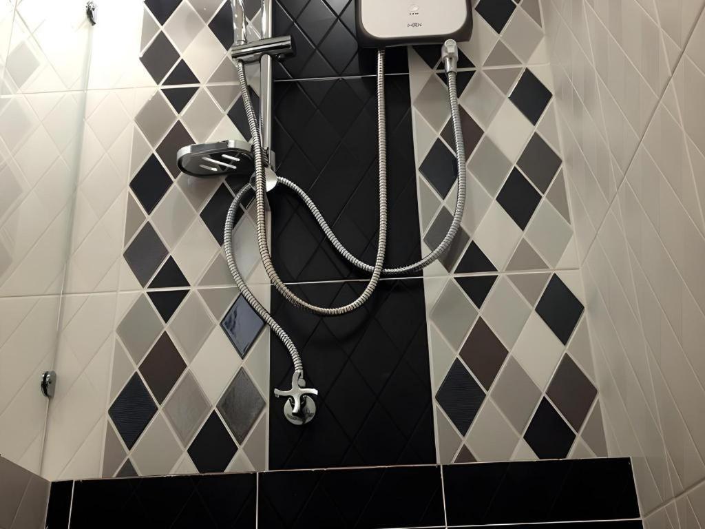 Med Room Korat Nakhonratchasima Екстериор снимка